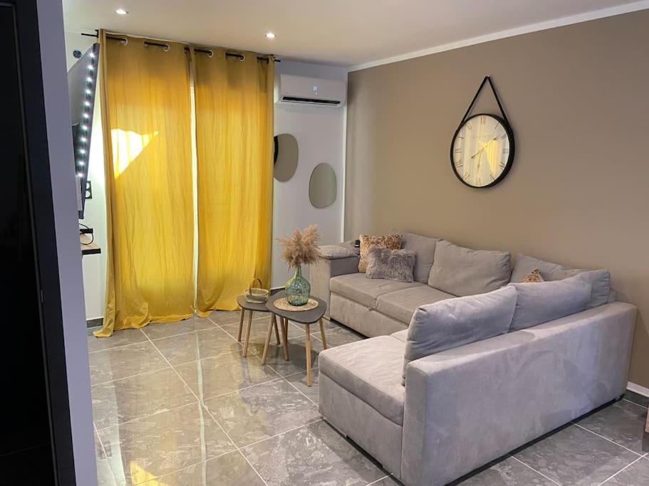 Maison Avec Jacuzzi Оранж Экстерьер фото